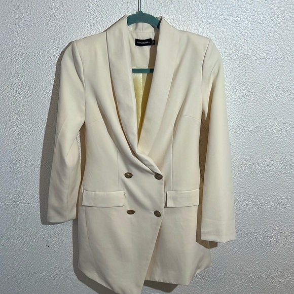 off white blazer dress or jacket - Picture 14 of 15